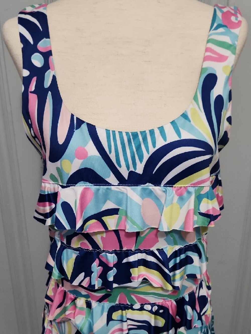 Tango Mango - Colorful Abstract Tropical Ruffle Tiered Dress - Picture 4 of 5